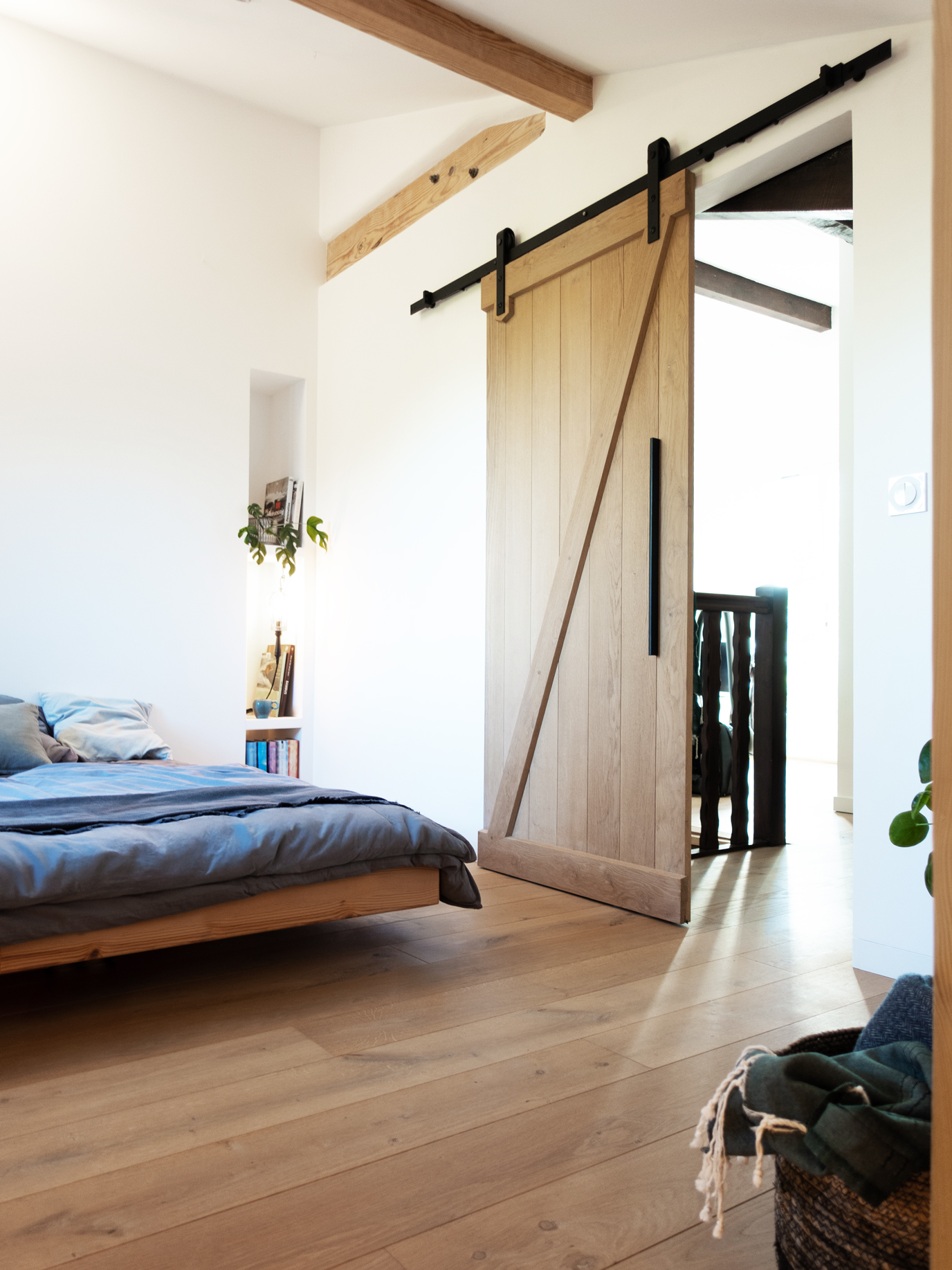 jh-doors_04_1376x1835_