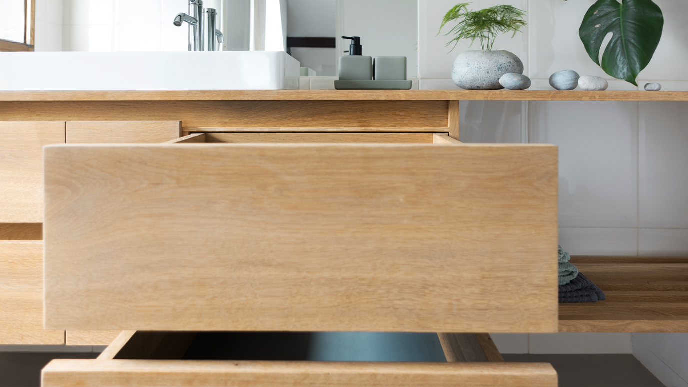 jh-sdb_12_1376x775_SLIDER_1