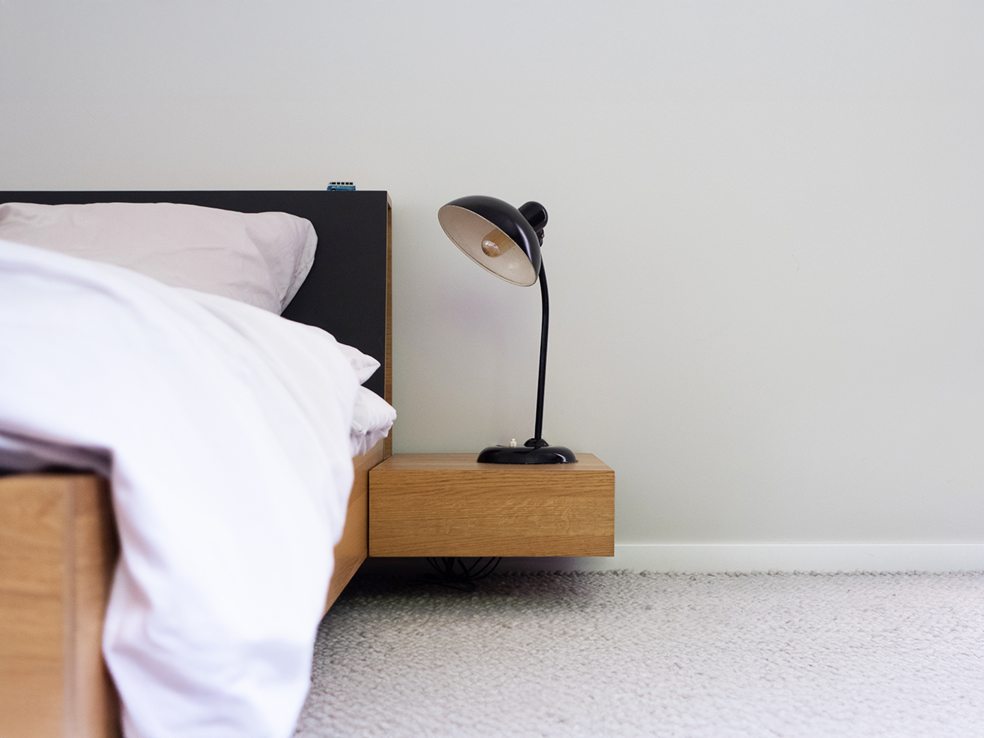 A_bed_4-by-janhomann-00_