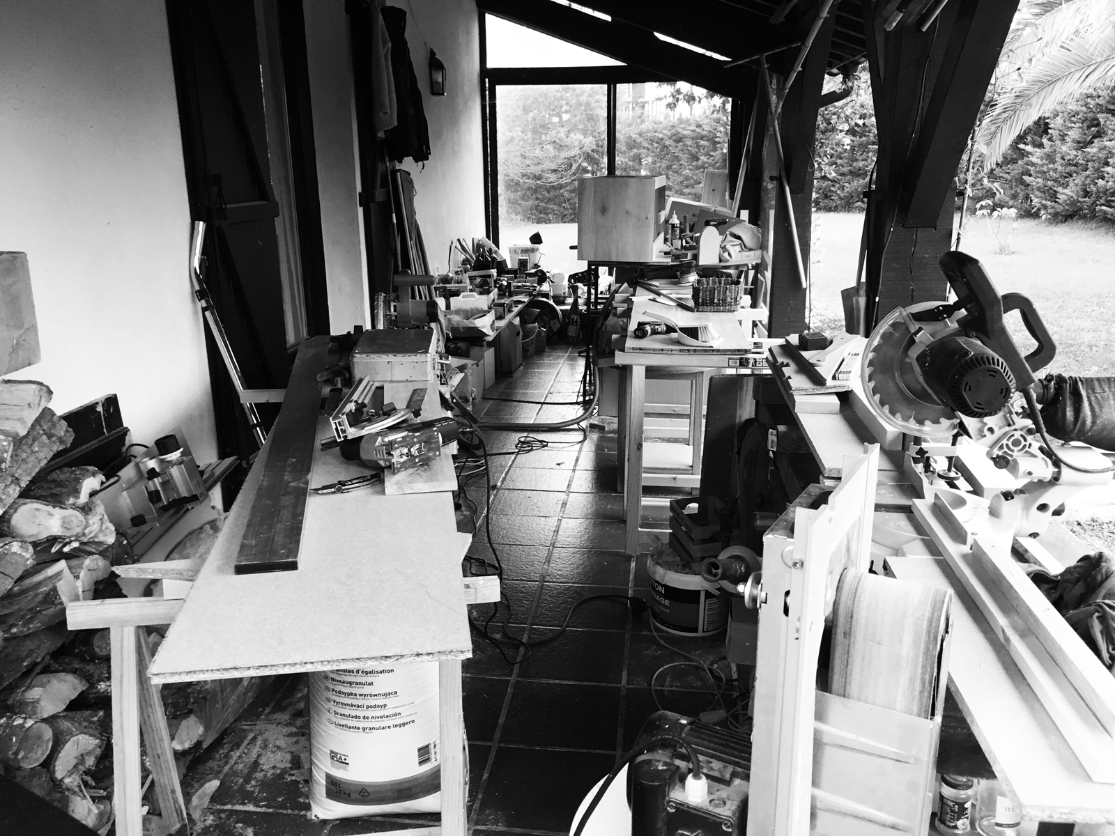 bathroom-vanity-by-janhomann_making-off_02