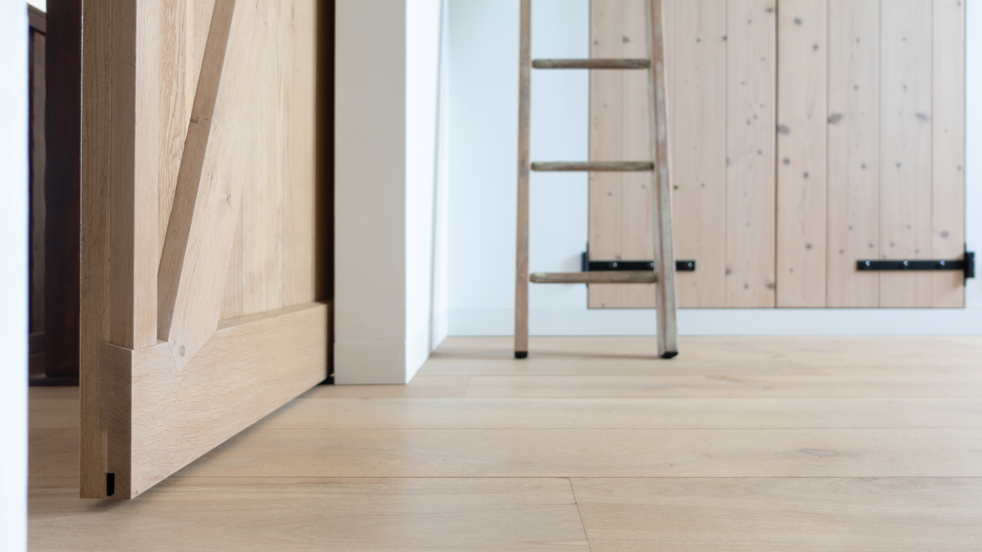 the-door-I-by-janhomann_00